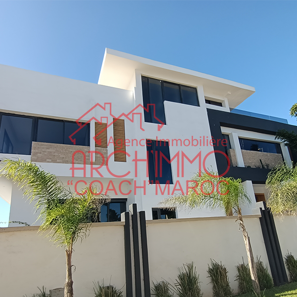 image de propriété - Jolie villa avec piscine quartier california à EL Jadida